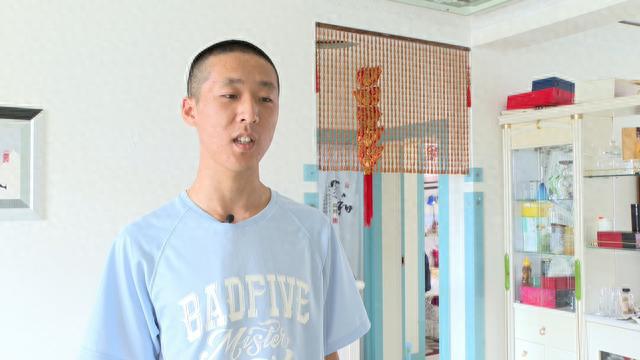【会宁好典型】葛棣：红色基因铸底色 携笔从AG九游戎正青春(图6)